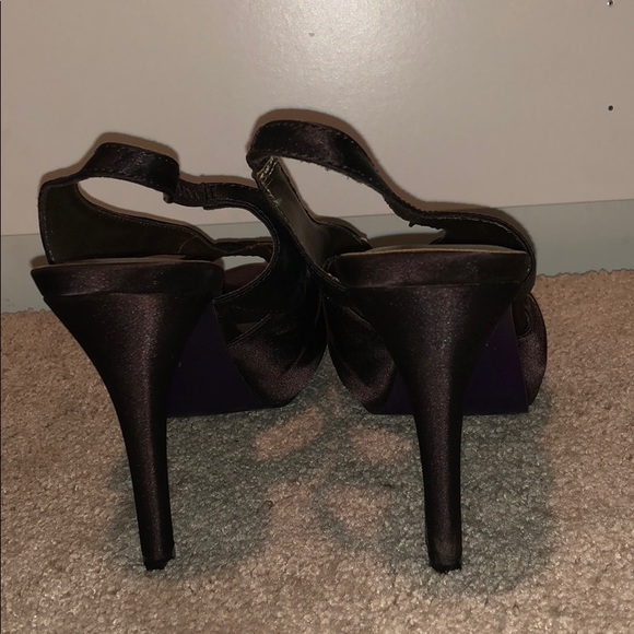 Brown Heels - Picture 2 of 3